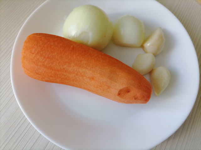 Лук с морковью и чесноком для капусты