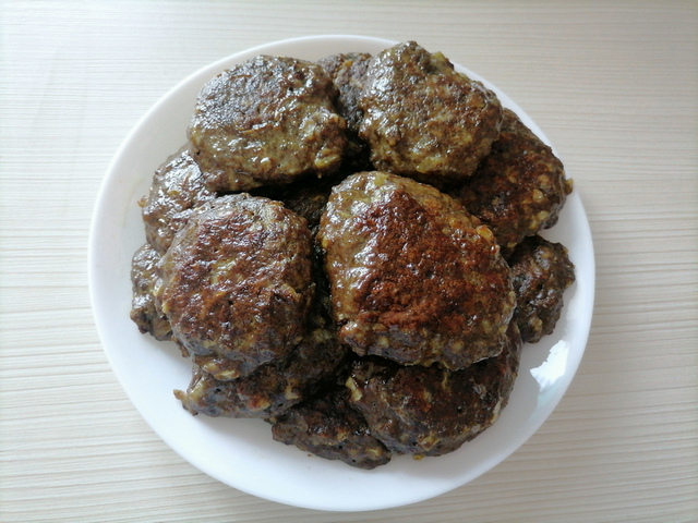 Оладьи из бараньей печени с луком, чесноком и мукой пошаговый рецепт с фотографиями